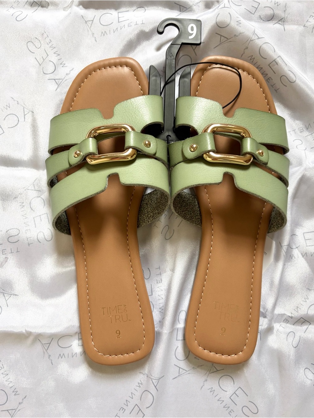 Time and Tru Slip On Sandals
